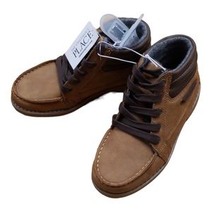 Children’s Place Boys Hightop shoe NWT Size 2 Little Boy